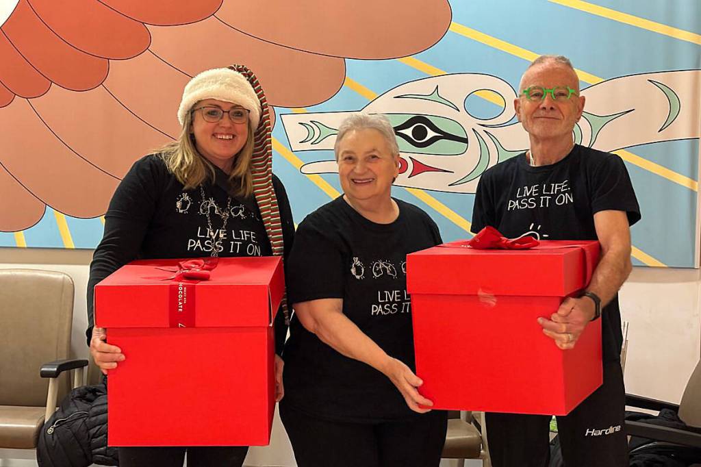 BC Transplant shares popcorn, appreciation for Peace Arch Hospital staff